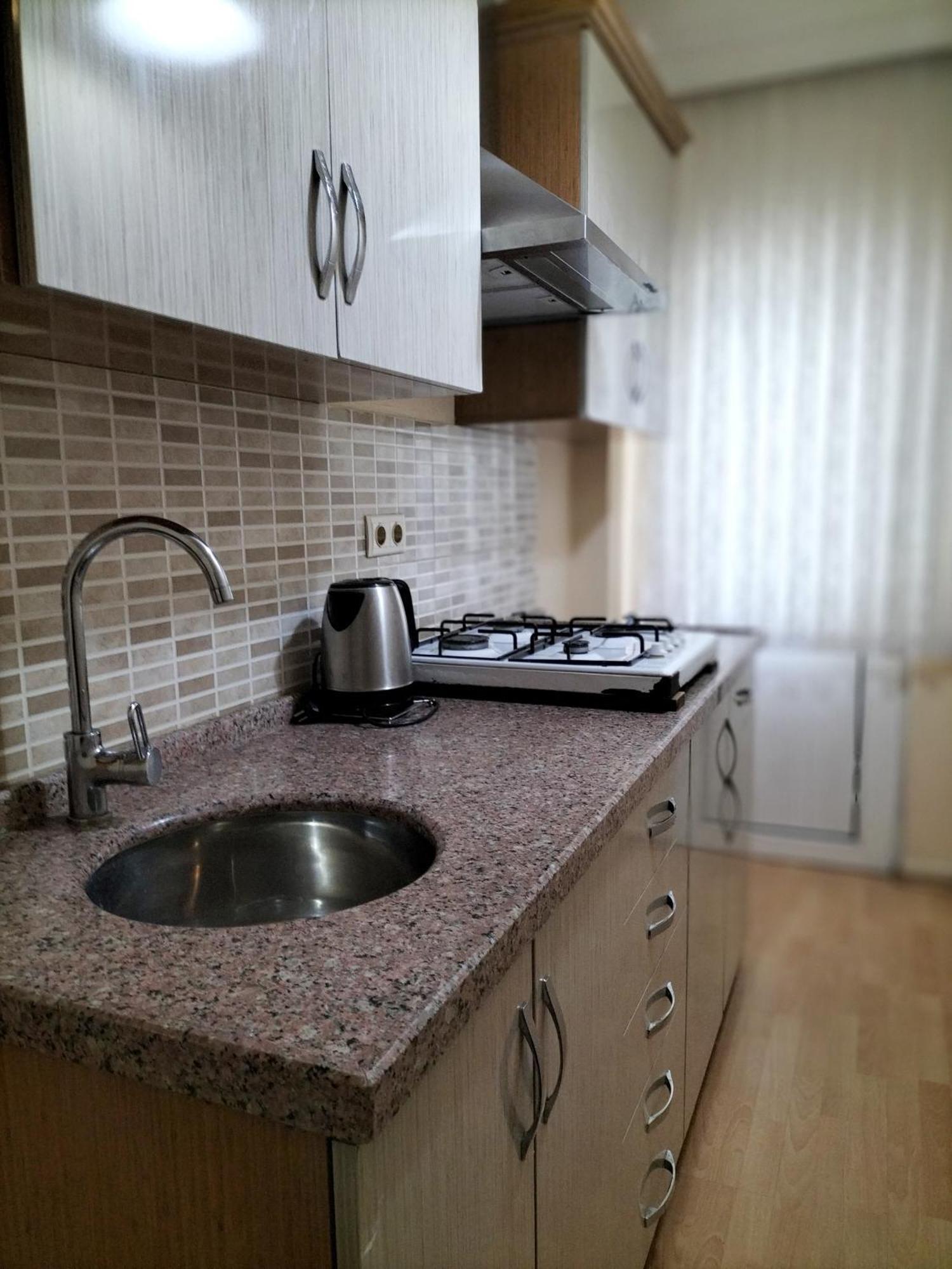 Gueler Central Apartment Trabzon Eksteriør billede